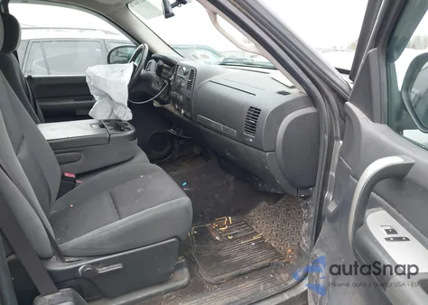 2009 Chevrolet Silverado 1500 Lt z USA, uszkodzony, nr VIN 1GCEK29049Z151589